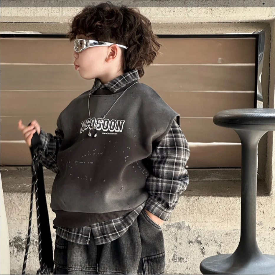 【现货】kb3121|做旧碳灰马甲  ！也太高级了吧～