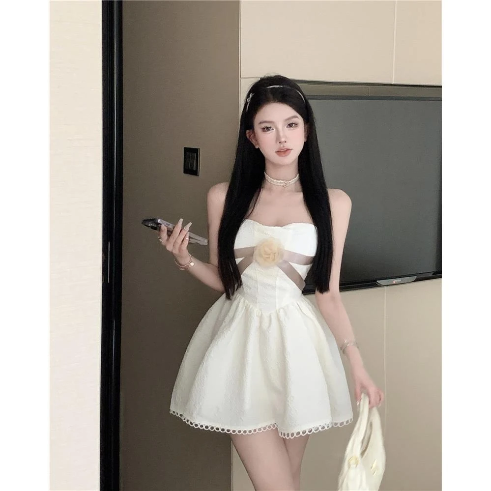 小香风法式鱼骨抹胸洋装女夏高级感纯欲一字肩a字蓬蓬无袖裙子