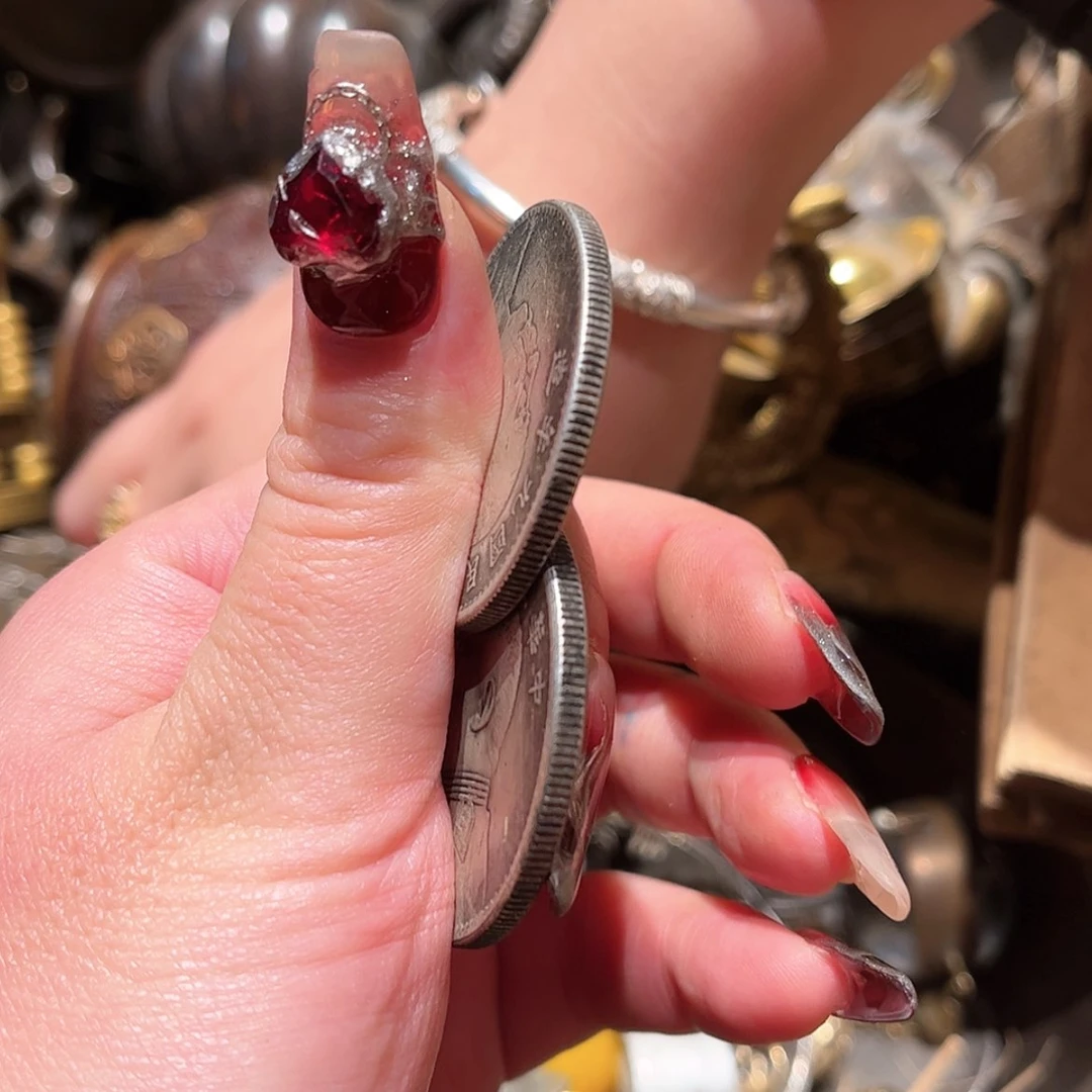 【闪购商品】青铜铜锣湾