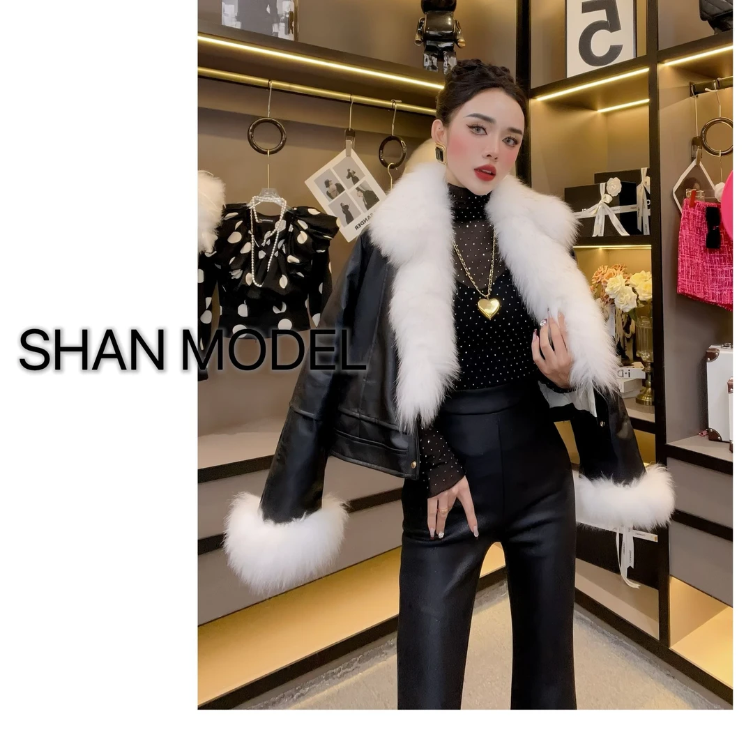 欧货女装-2024秋冬款重工毛毛领修身显瘦外套