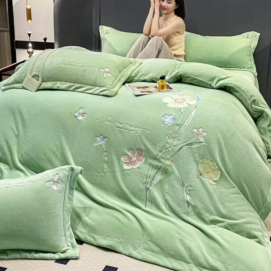 【怡景】 高克重牛奶绒苏绣四件套