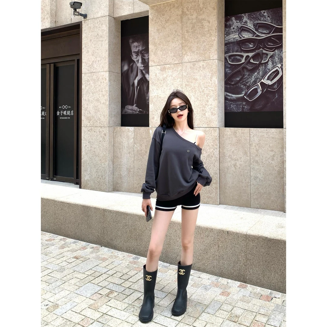 陈佳楠【气质美高】露思同款斜肩卫衣+吊带连体裤休闲套装女显瘦