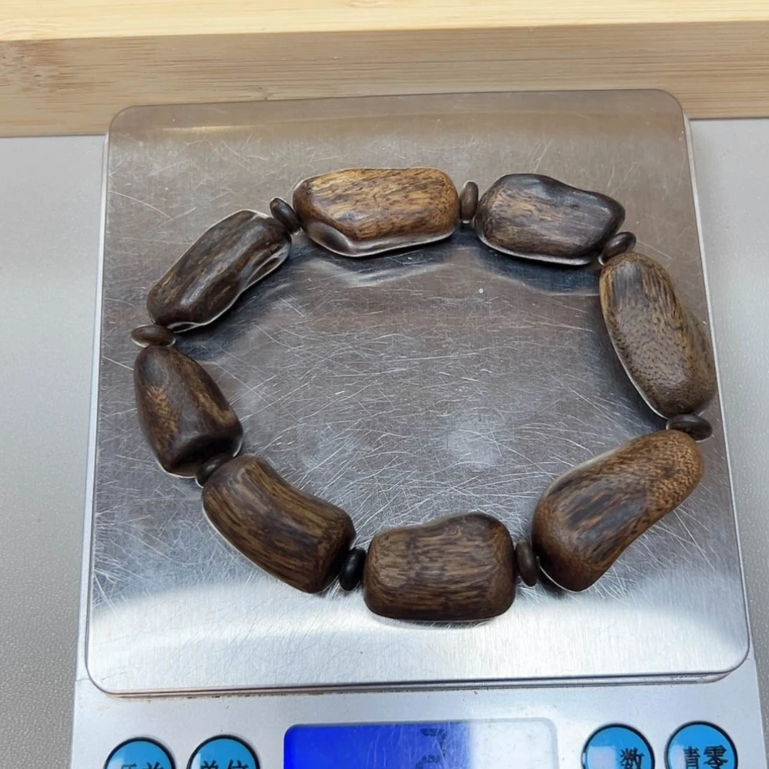 【闪购商品】沉香手串正区达拉干沉水舍利，27.1克