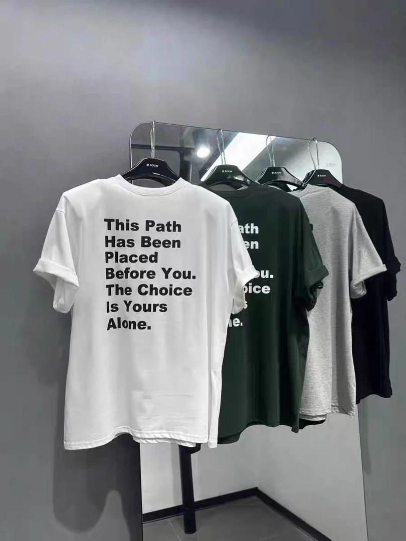 東RO正版秋季新款时尚多排字母印花宽松显瘦垫肩短袖T恤潮