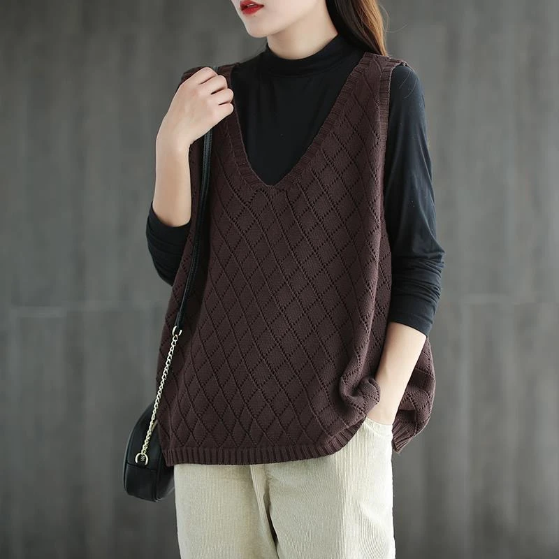 V领菱形格针织马甲女秋季宽松外穿镂空毛衣背心休闲马夹无袖坎肩