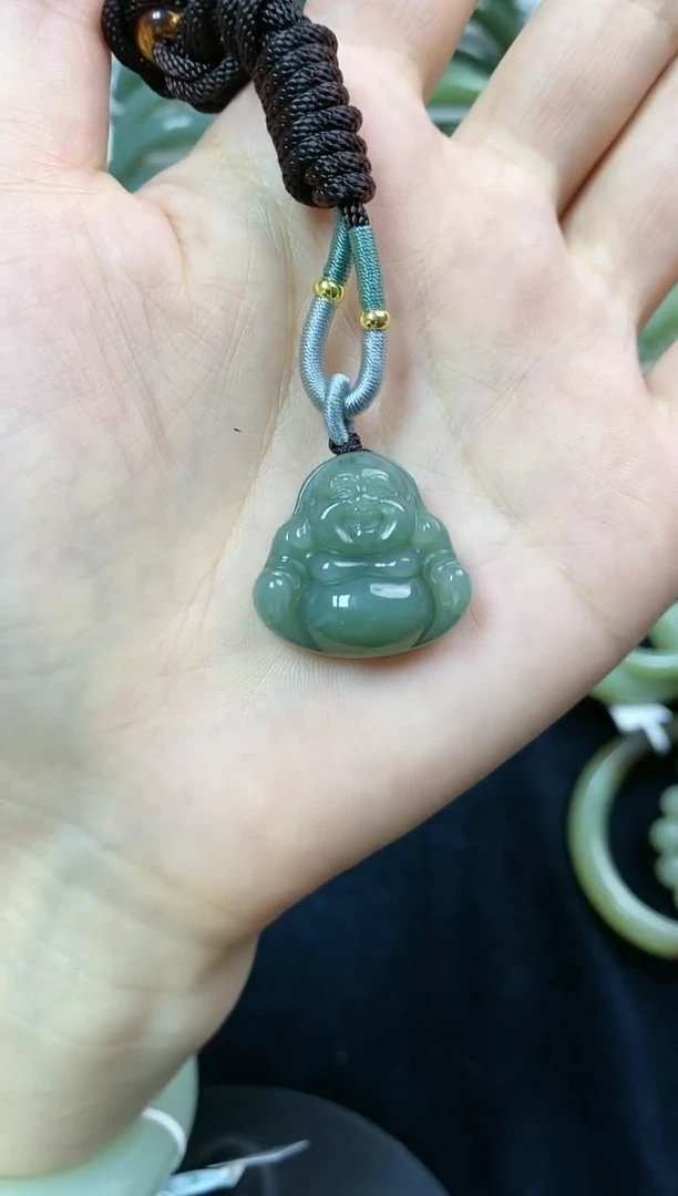 【闪购商品】和田玉颈饰未镶嵌和田玉佛公吊坠