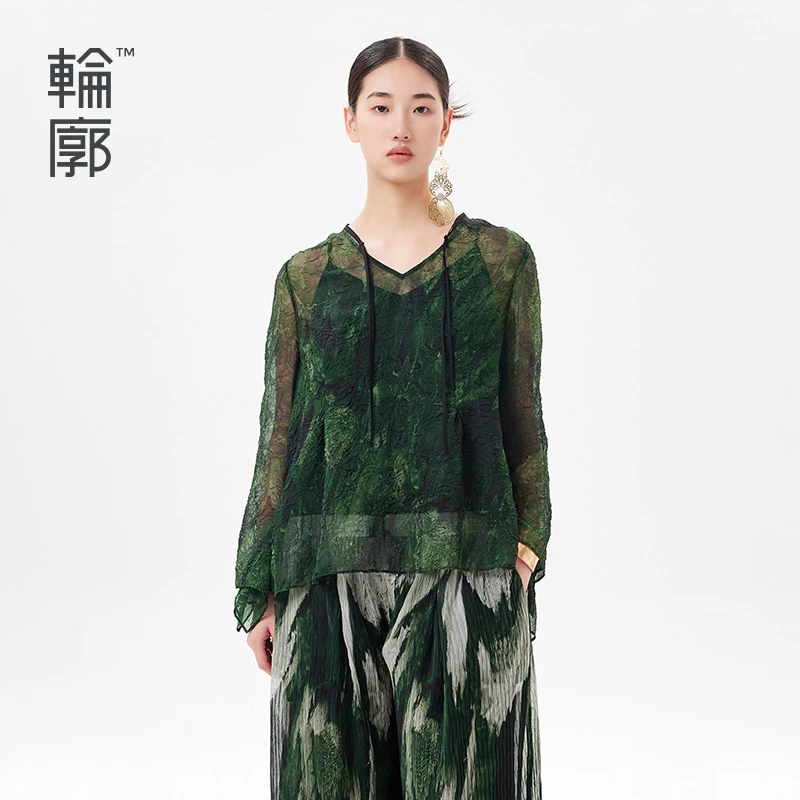 轮廓原创气质宽松T恤 复古透气舒适休闲长袖压花上衣外套L232Y016