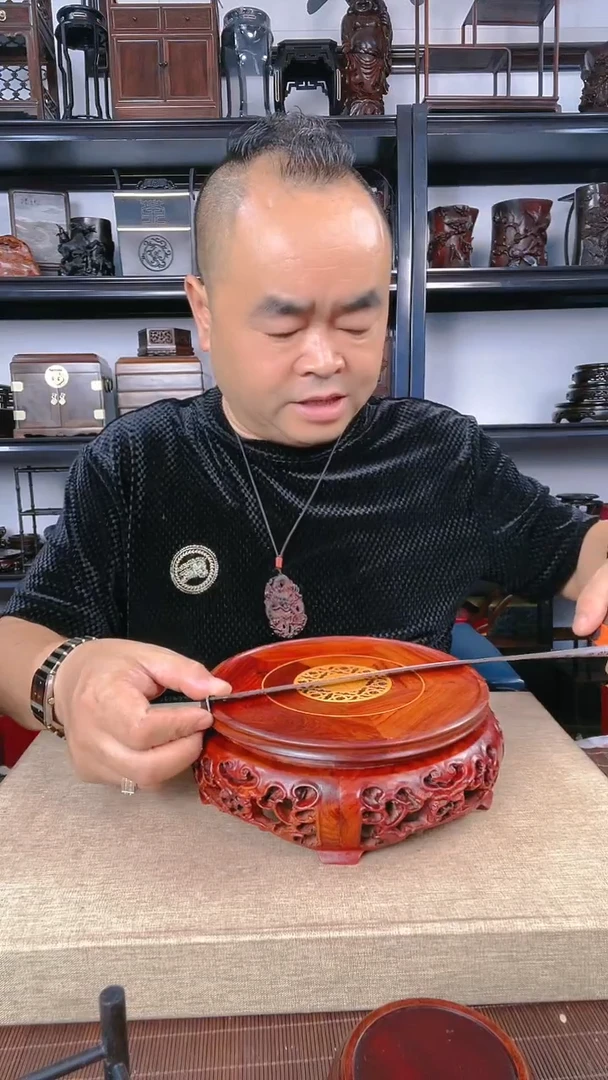 【闪购商品】木瑕疵736老李红木工艺品