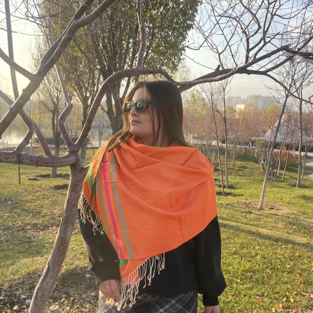 围巾女秋冬保暖季厚时尚围脖加厚