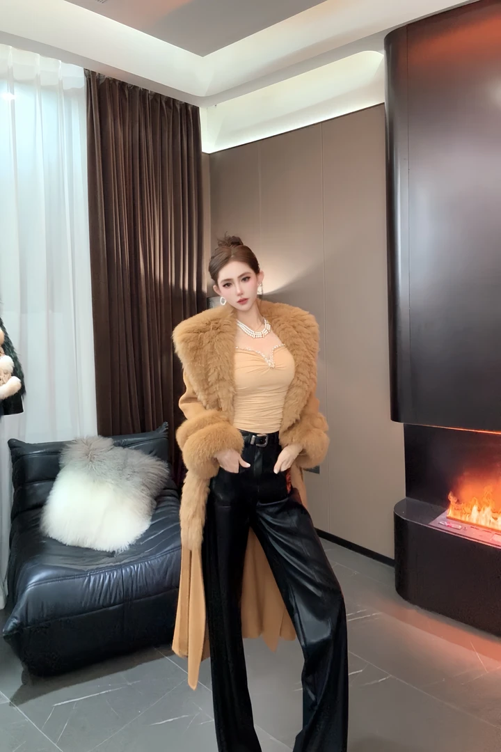 法模FRENCH MODEL . 2024冬季大翻领毛长款风衣大衣 41060421