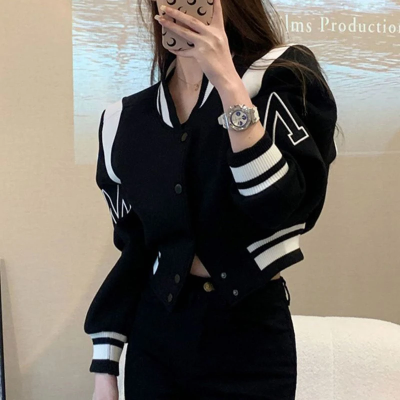 棒球服女春秋2025新款韩版小个子休闲运动短款上衣设计感小众外套