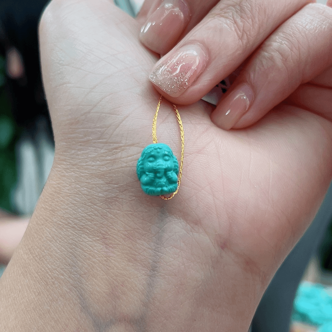 绿松石颈饰未镶嵌