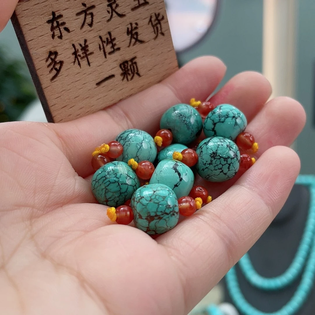 南红玛瑙颈饰未镶嵌