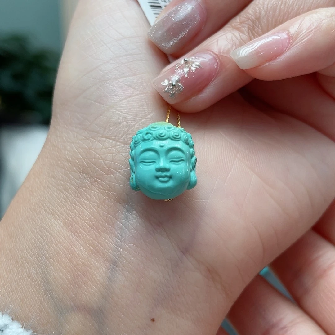 绿松石颈饰未镶嵌