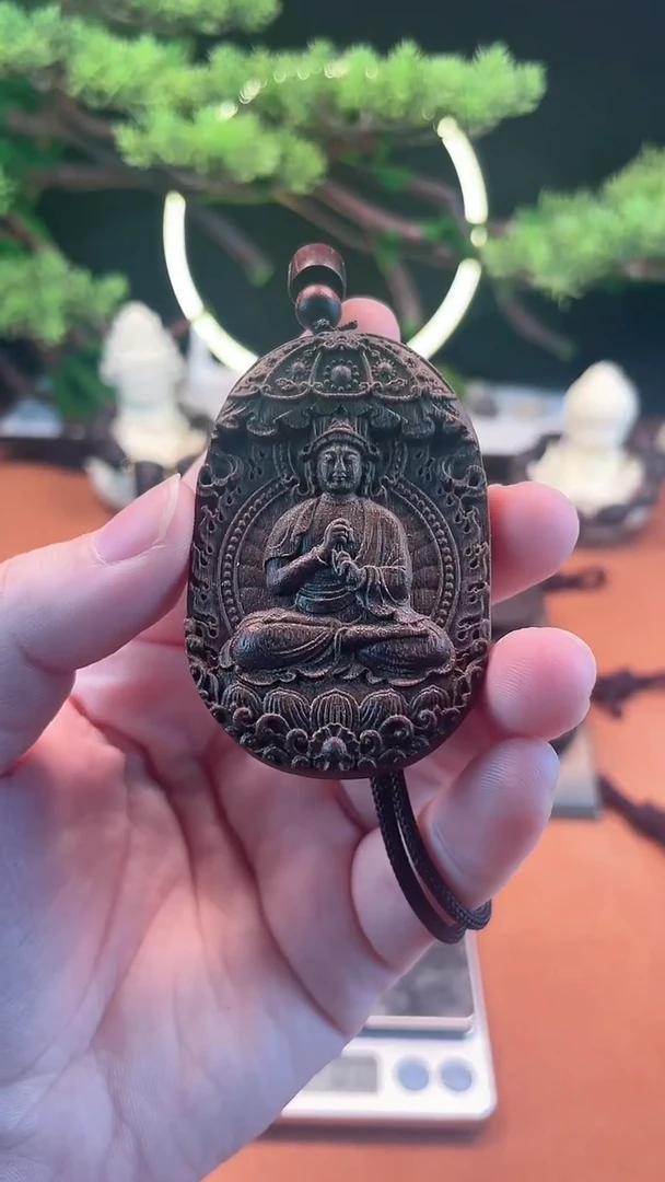 【闪购商品】香木大日如来