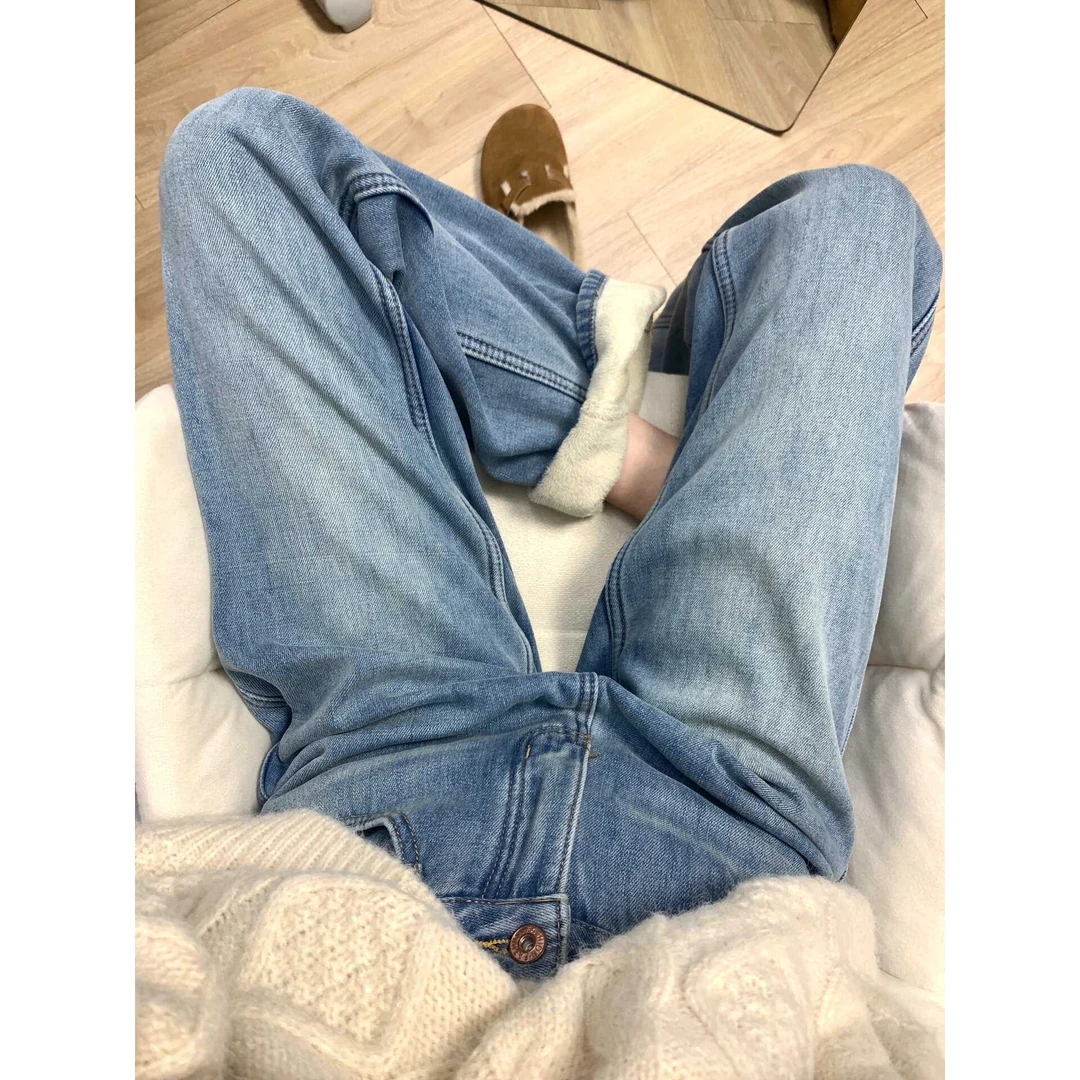 浅蓝牛仔裤女浅蓝色宽松显瘦牛仔加绒直筒裤阔腿裤2025秋冬新款