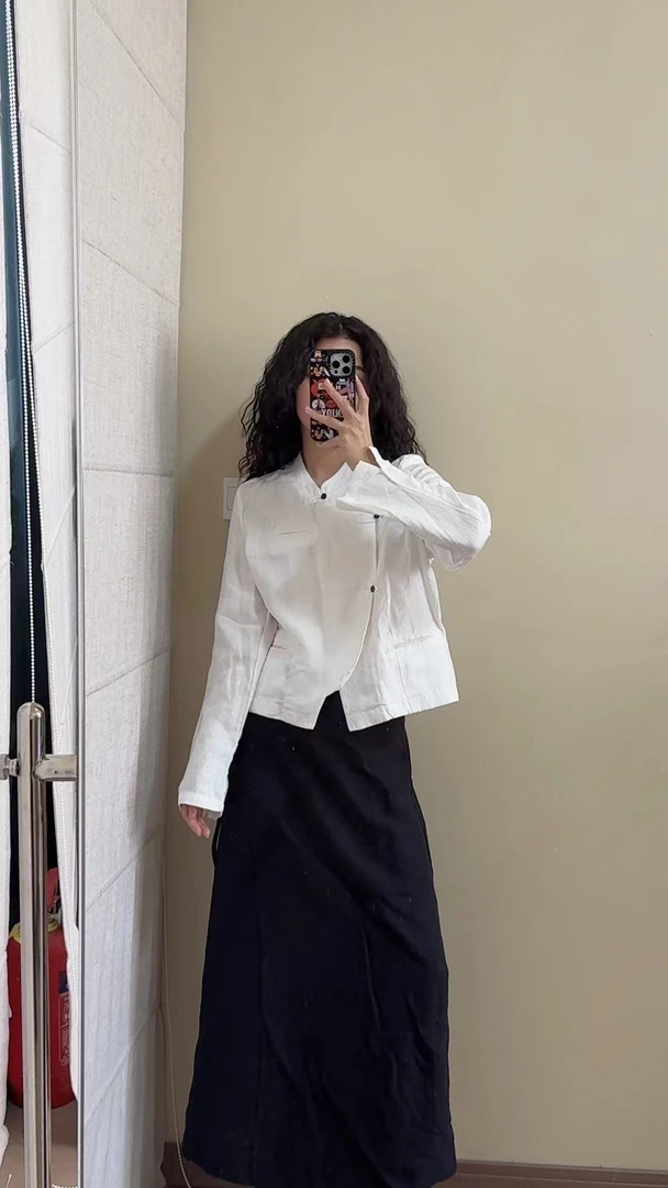 汉麻短外套气质百搭设计感小众纯色短款时尚秋季女外套