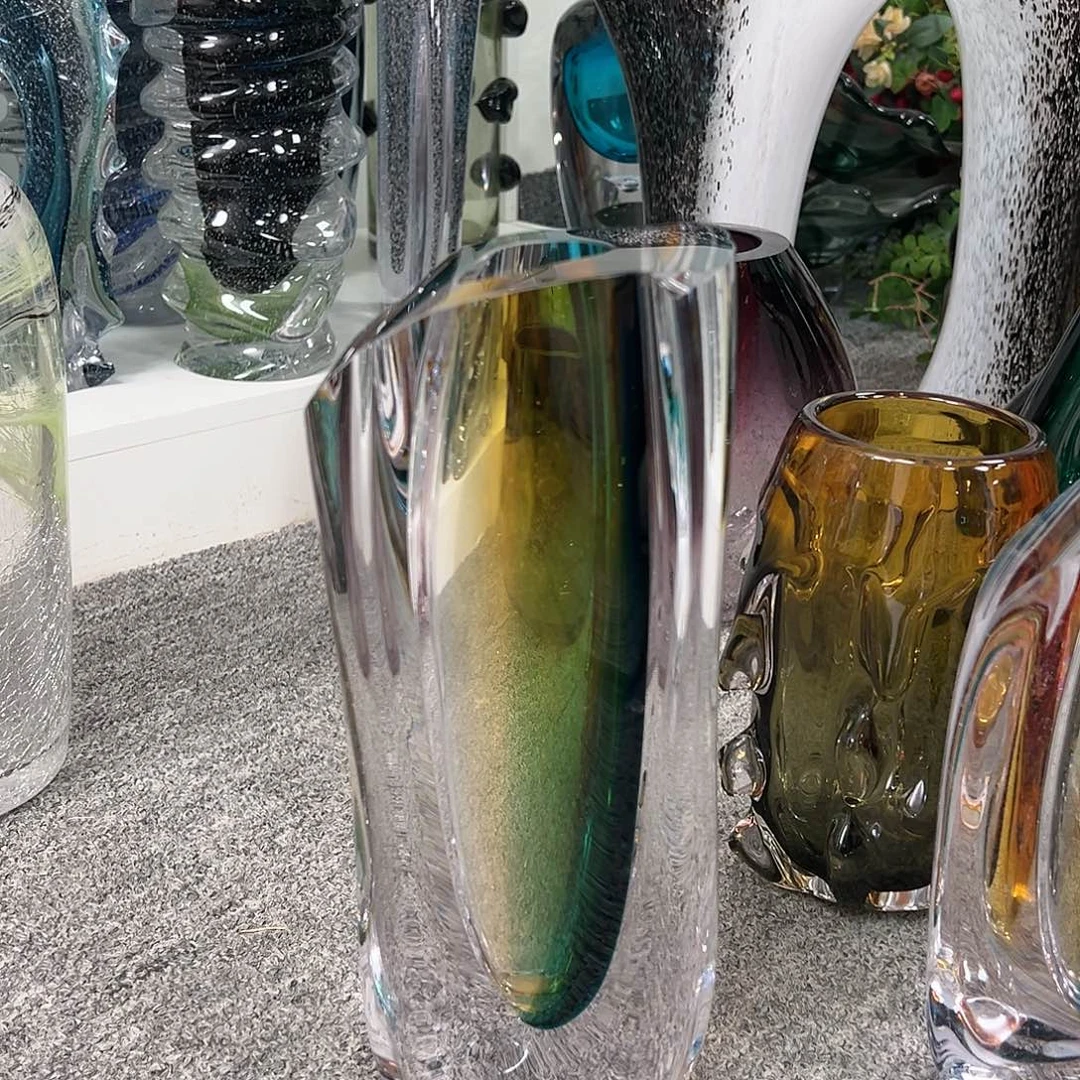 高30蓝色绿色琥珀多热萨拉斑琉璃花器