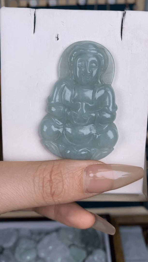 【闪购商品】翡翠颈饰未镶嵌观音（多样性发货发其一）