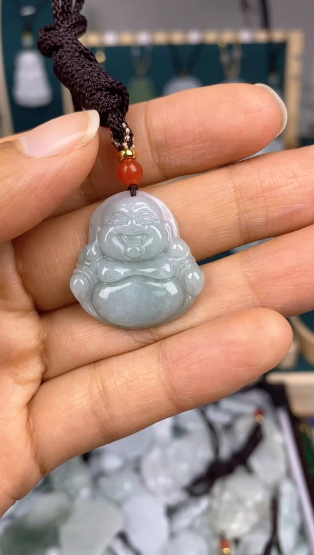 【闪购商品】翡翠颈饰未镶嵌佛公（多样性发货选其一）