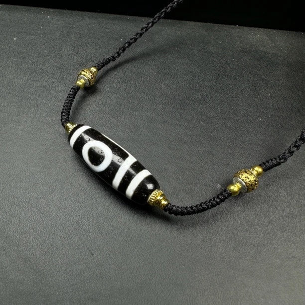 玖扬-台湾7A级 手工 黑白 折线二眼 高端轻奢百搭 玛瑙锁骨链