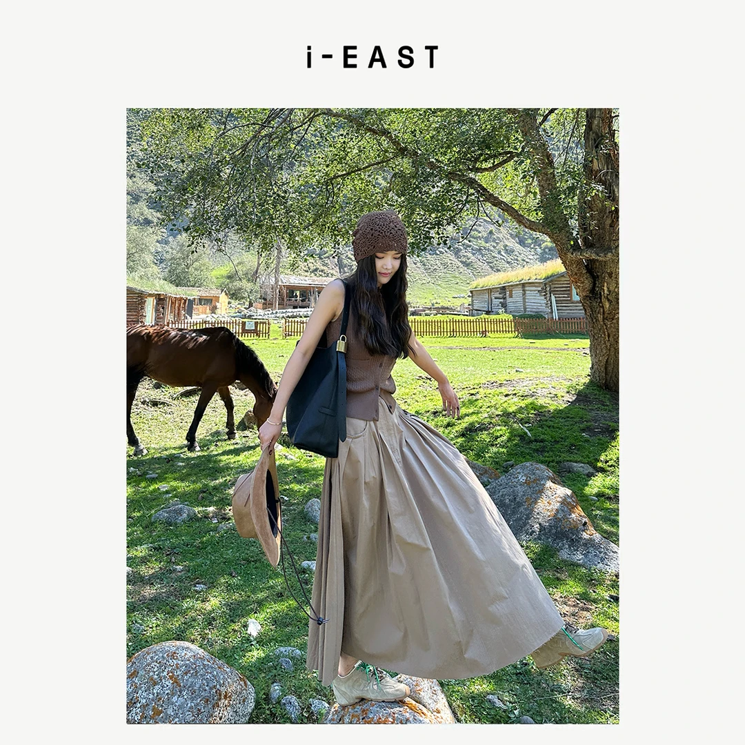i-EAST 秘密心境~复古褶皱设计感半身裙-4Q Q1028