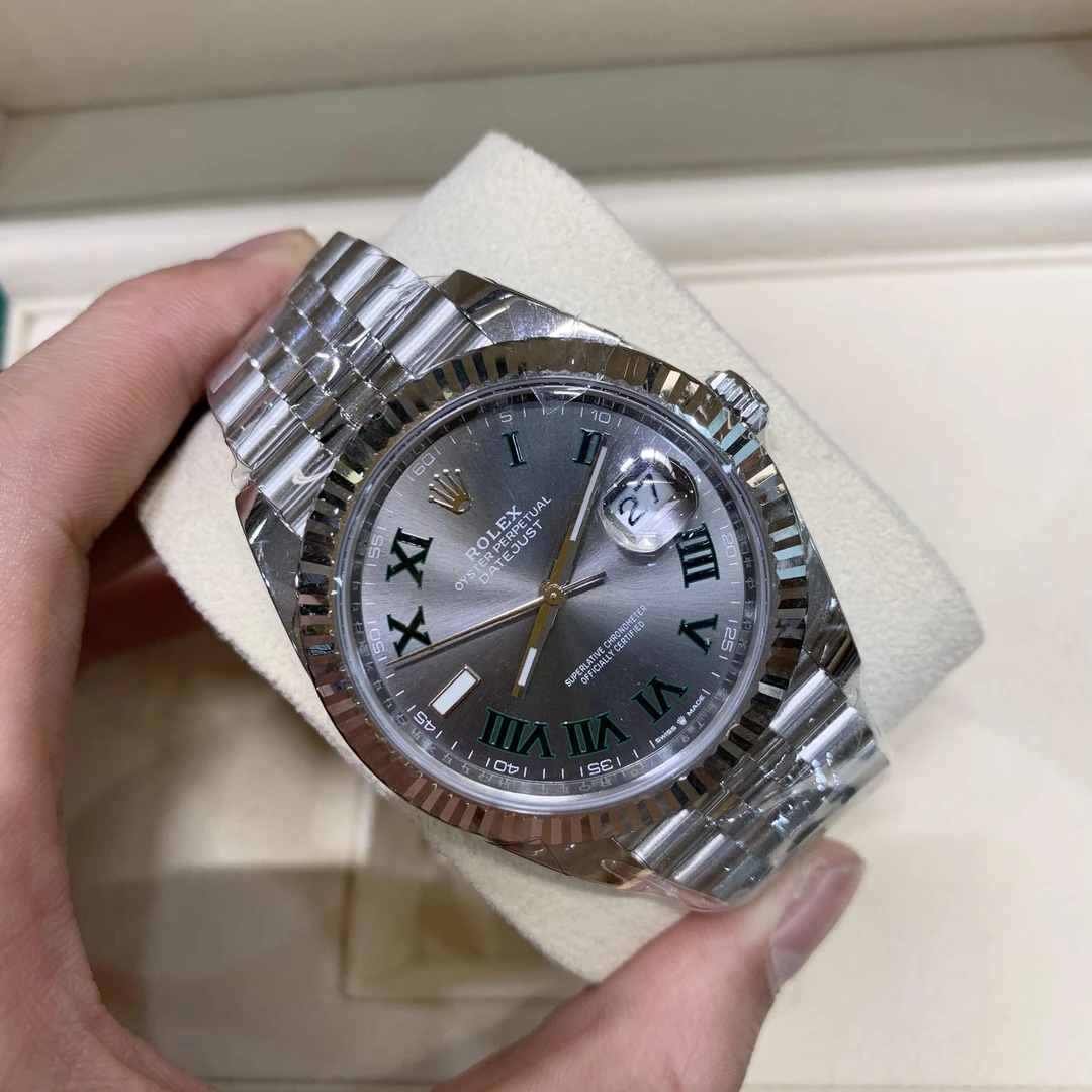 全新未使用 Rolex/劳力士 M126334-0022 绿萝 保卡：24年6月13日