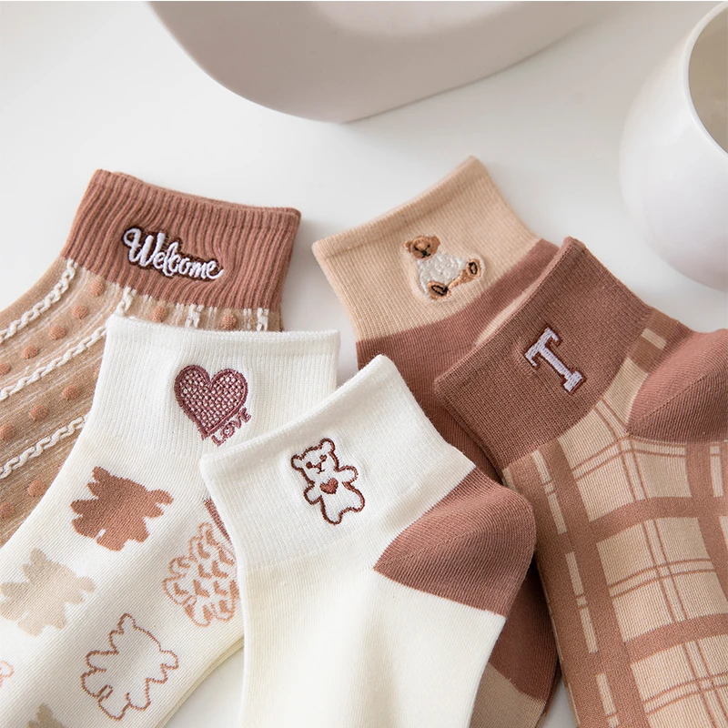 5双装--我爱小熊--袜子女春夏爱心刺绣卡通百搭透气短筒袜学院风