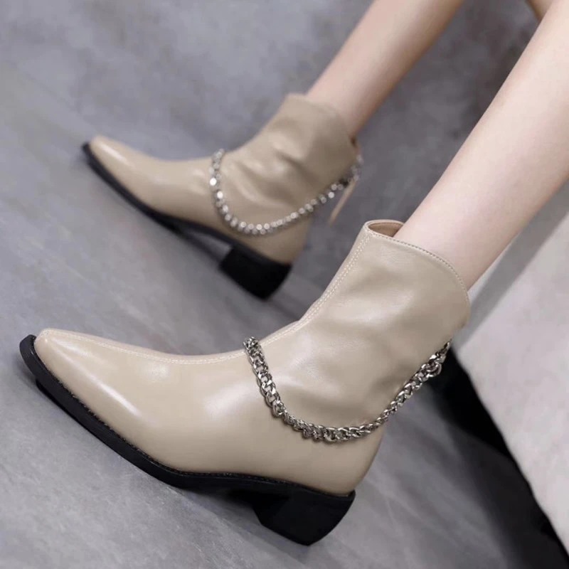 粗跟短靴女秋冬2024年新款加绒中筒靴英伦风马丁靴尖头西部牛仔靴