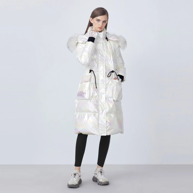 S·DEER圣迪奥女装冬季保暖毛领收腰亮面字母罗纹拼接长款羽绒服