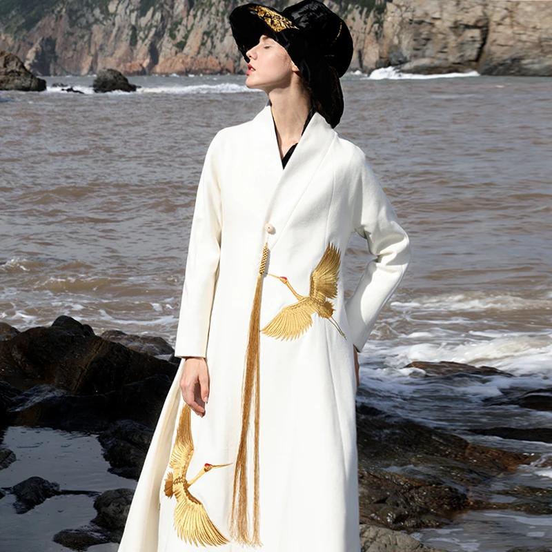 界内界外原创禅意中国风刺绣毛呢中式长款通勤大衣外套J83D331