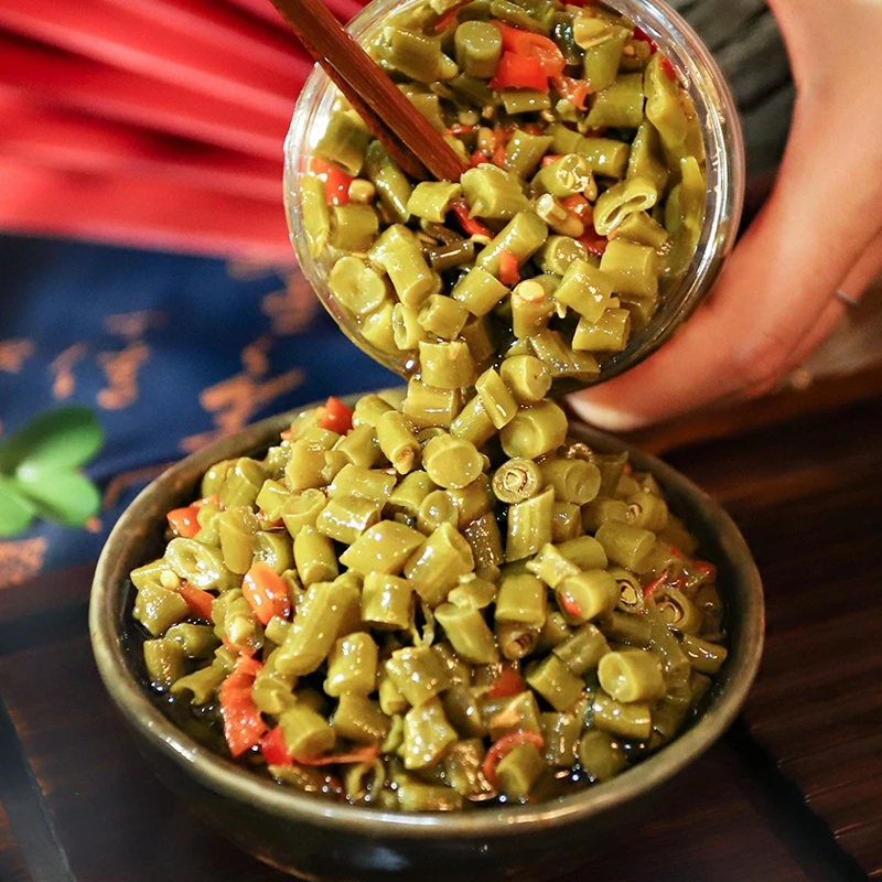 辣小董酸豆角280g湖南特产微酸辣腌制脆爽开胃农家下饭菜即食拌面
