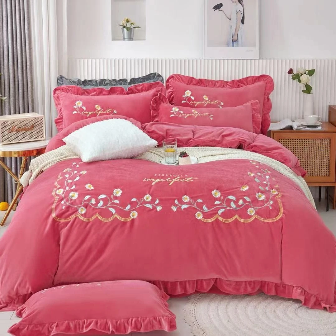 新品 婴儿绒绣花双面绒床裙款带花边四件套 春意【玫红】