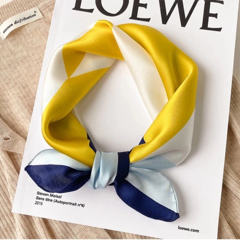 网红逐梦鸟真丝桑蚕丝12姆米百搭彩色回子格桑蚕丝小方巾洋气丝巾