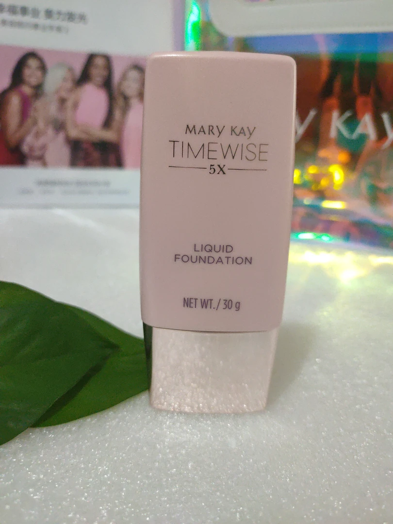 玫琳凯5✘幻时轻盈润采粉底乳（分浅肤色，嫩粉色，柔肤色）