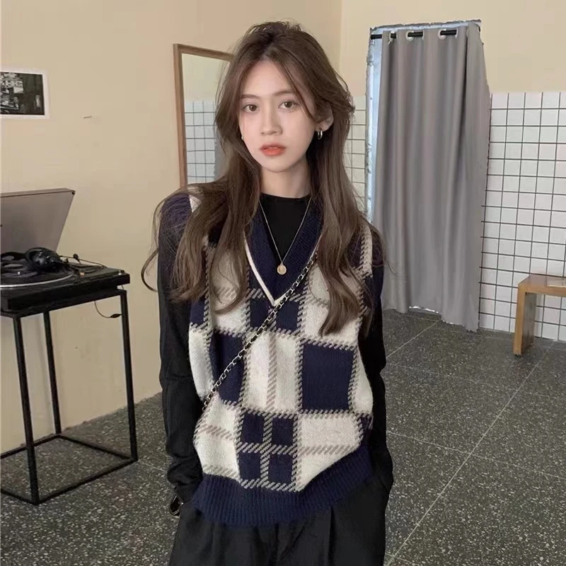 菱格针织背心百搭复古外套毛衣开衫衣长58 胸围100V领设计（斤背心