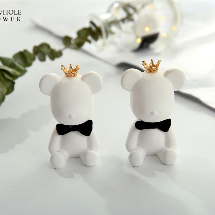【SS香薰石膏】可爱领结暴力熊香薰插件精油扩散器汽车通风口配饰