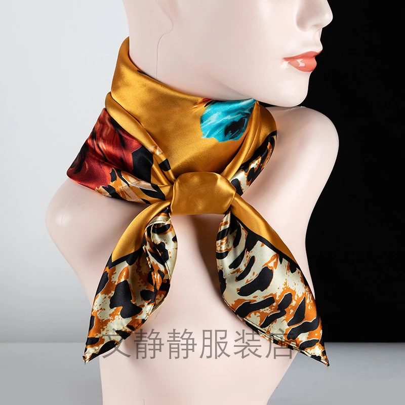 90cm时尚印花豹纹丝巾仿真丝护颈百搭时尚纱巾妈妈礼物出游搭配女