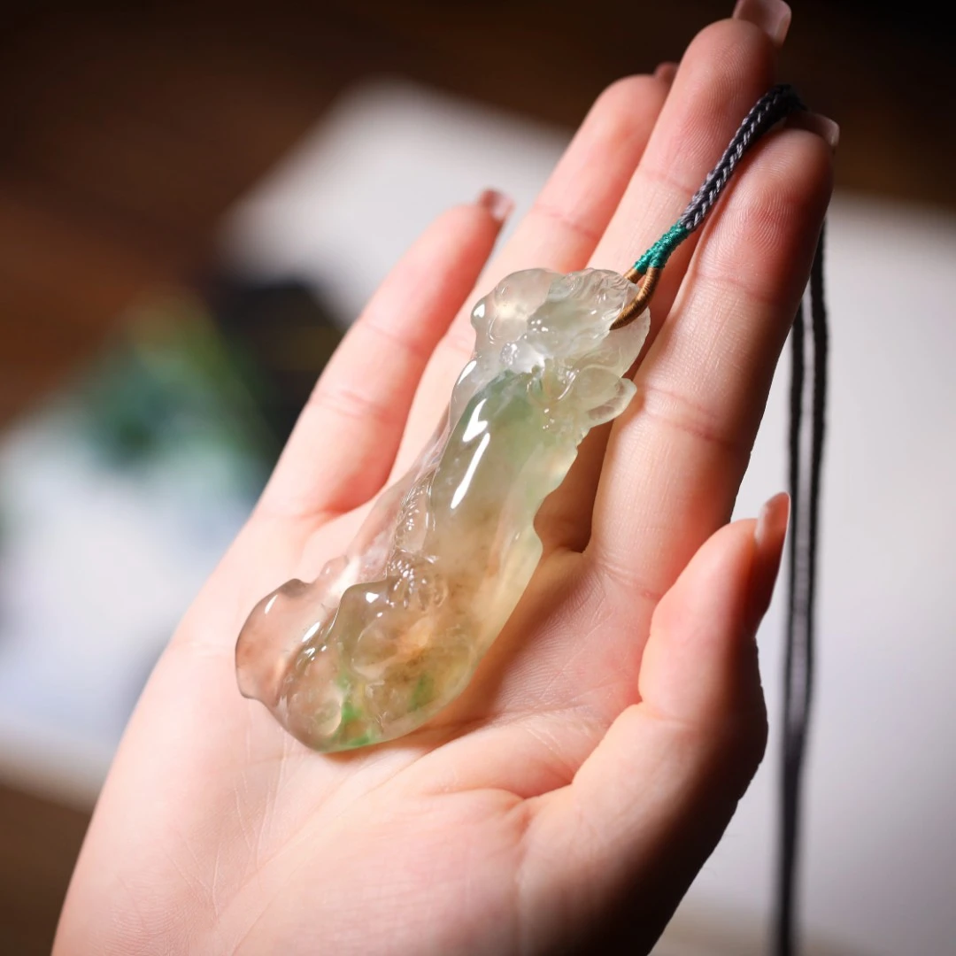 庄家翡翠【万物】飞龙在天 天然翡翠挂件三彩随形项饰翡翠吊坠