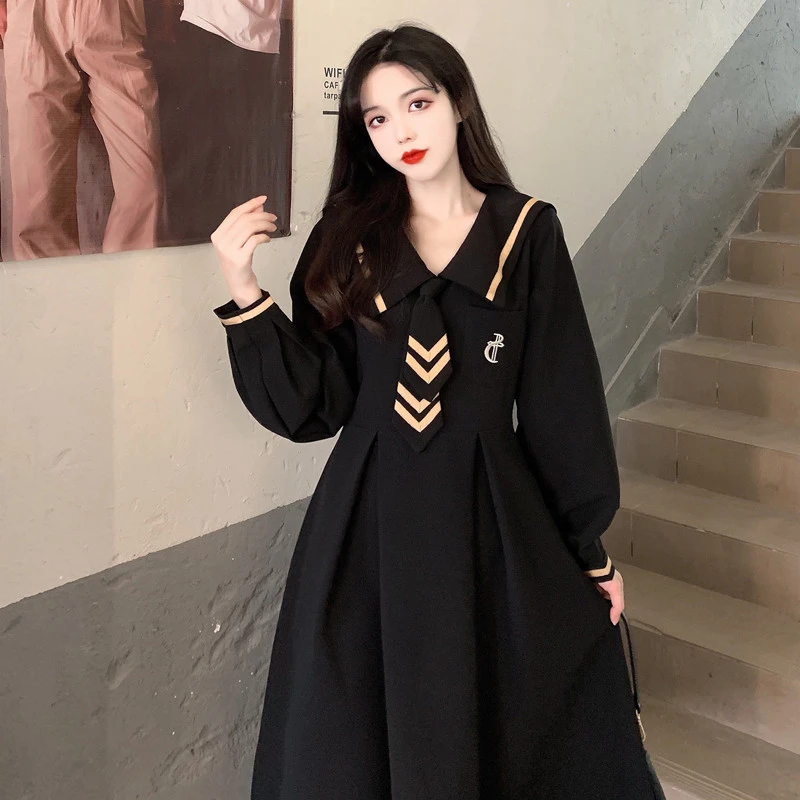 大码胖妹妹日系JK连衣裙女秋季2021新款海军领学生裙子小黑裙收腰
