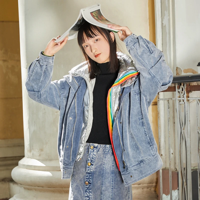 R 谜底女装冬新款时尚前卫连帽两件式短款灯芯绒羽绒服214MY2453