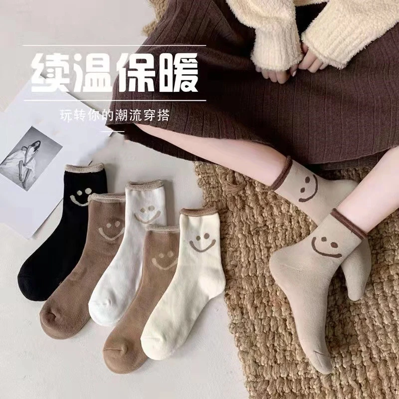 百搭新款保暖加绒加厚棉袜堆袜秋冬新款中筒毛圈含洋绒袜笑脸袜