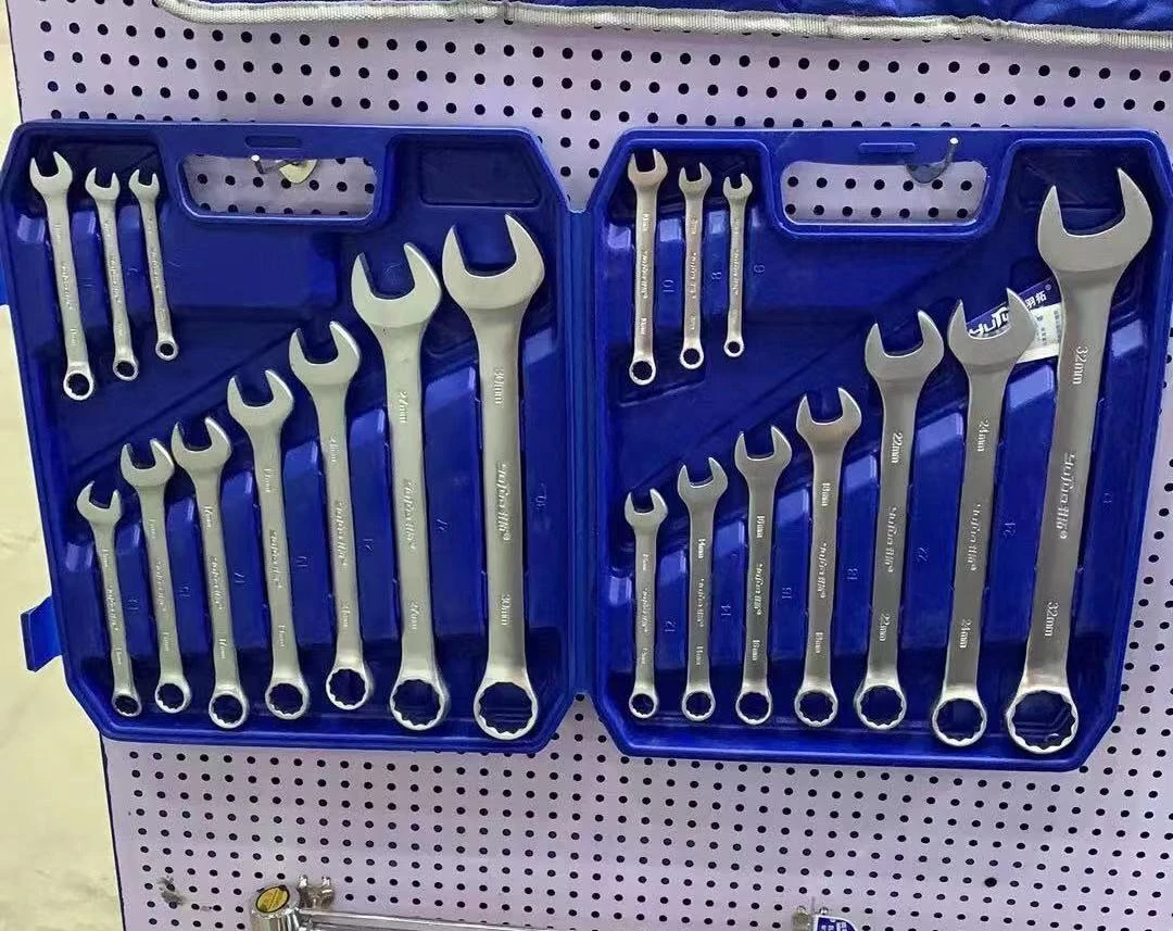 羽拓20件套梅开两用扳手