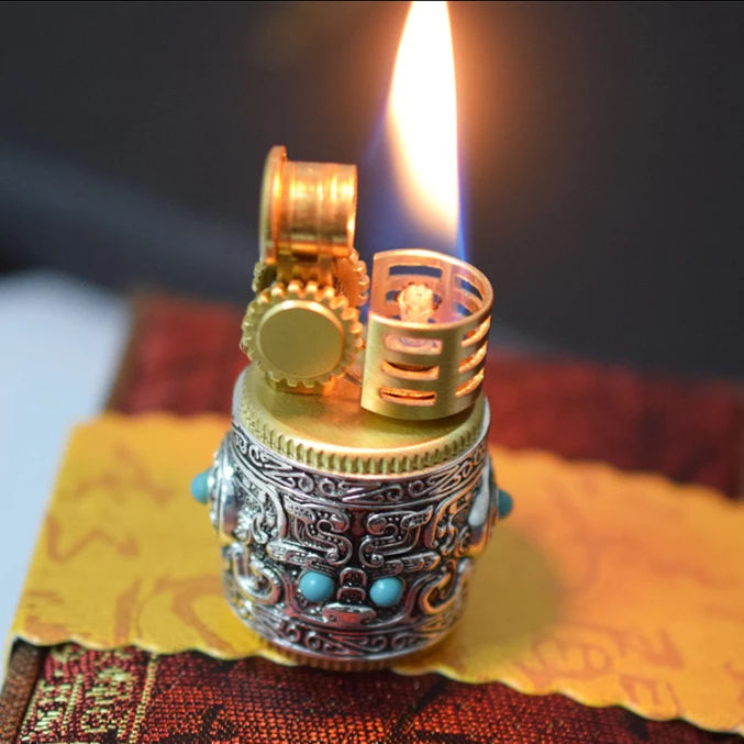 新潮流个性小胖墩浮雕煤油稀奇古怪煤油打火机礼盒送男朋友礼品