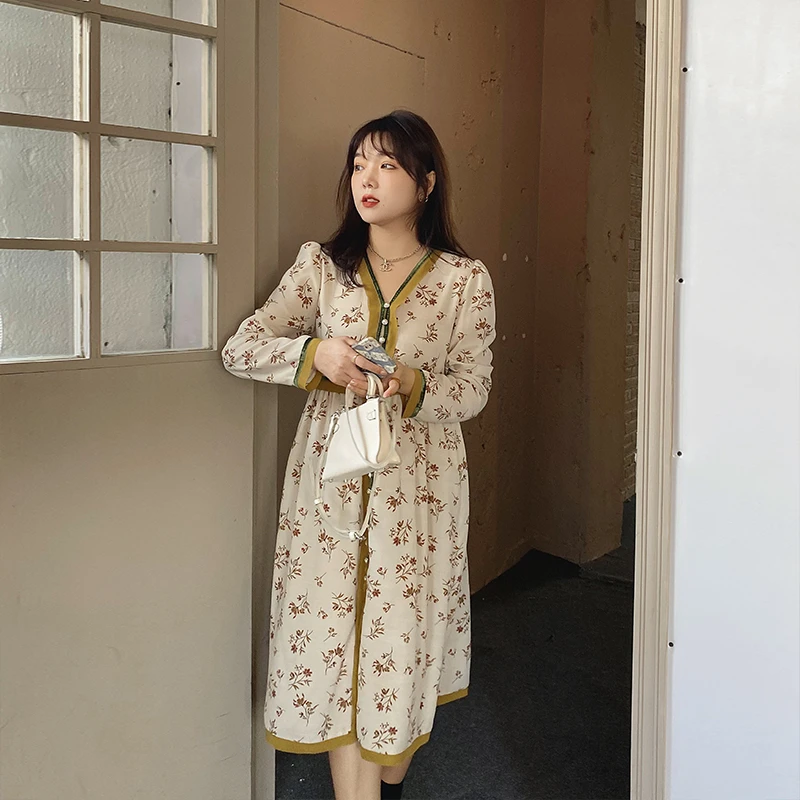 大码女装2023秋装韩版裙子胖mm显瘦花色连衣裙72539