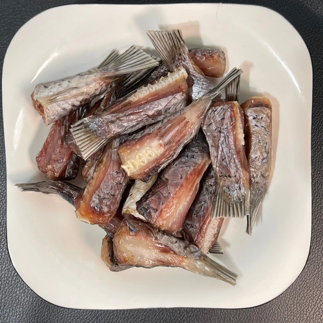 湖之香阳干草鱼尾风干草鱼半干半湿免泡水咸鱼水产258g/包发顺丰