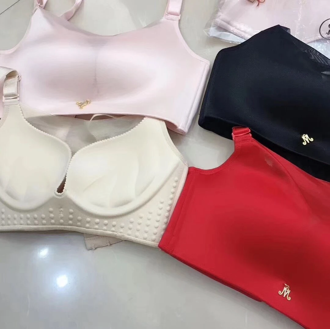 爆款女调整型蕾丝胸罩