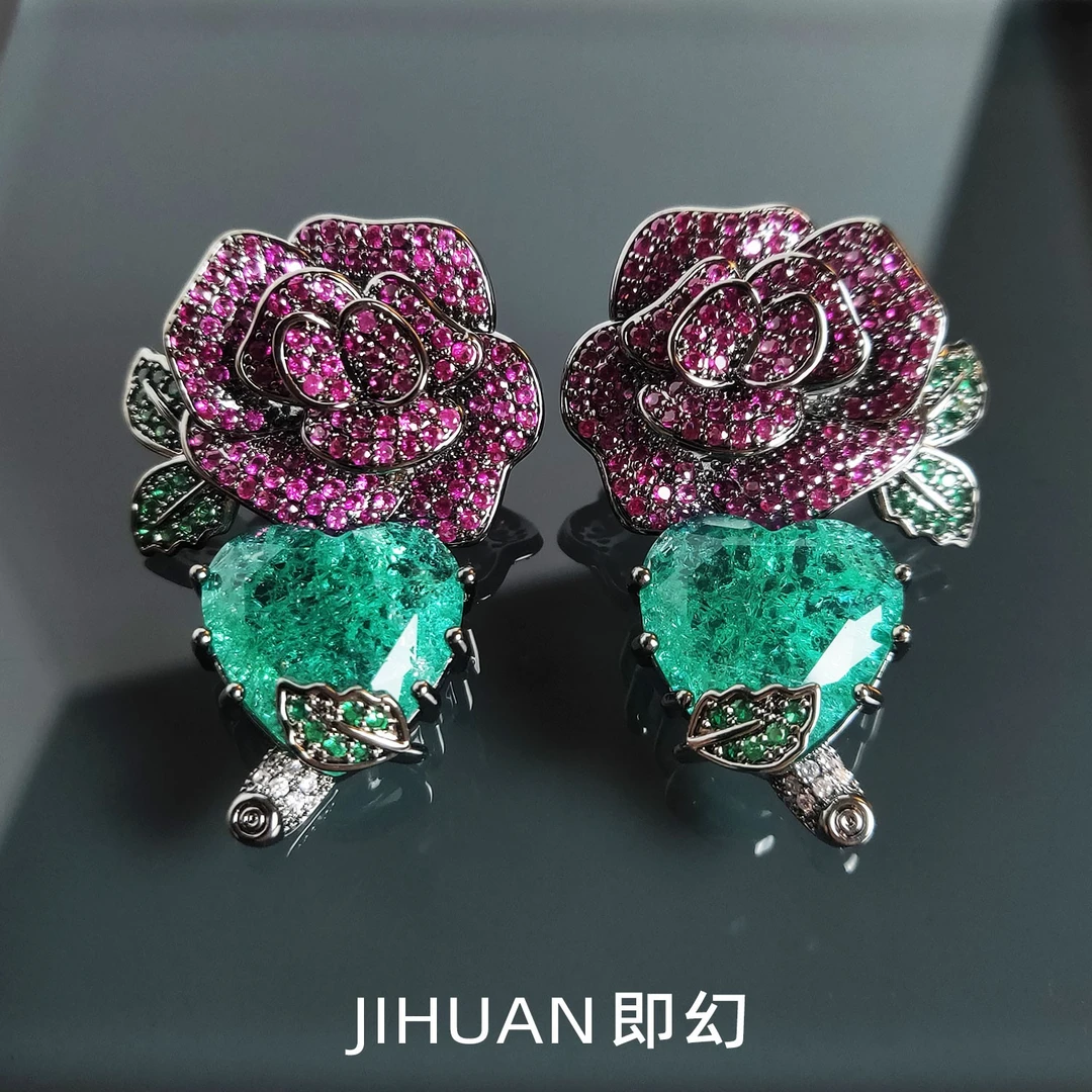 铜合金合成锆石耳饰 ♦爱不可及B  设计师限定款耳环  Q-4745