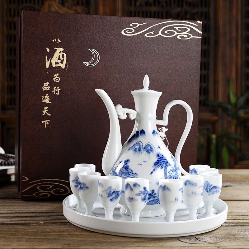 陶瓷酒杯套装白酒分酒器酒壶高脚杯小酒盅家用礼盒装酒具白酒酒杯