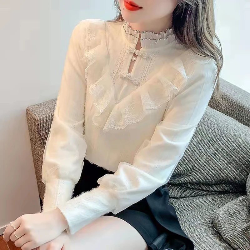【九九精选】 立领蕾丝加绒打底衫盘扣8111